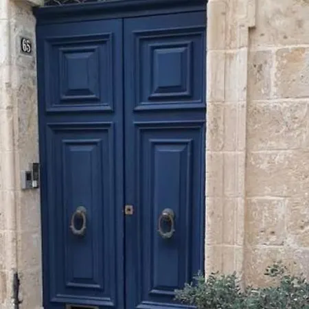 Port View 2a * Valletta